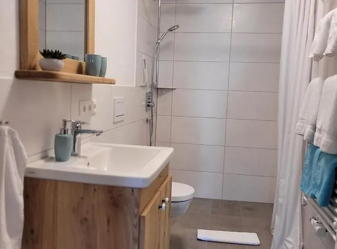 Ebenerdige Beim Schmoelz Apartamento Hopferau