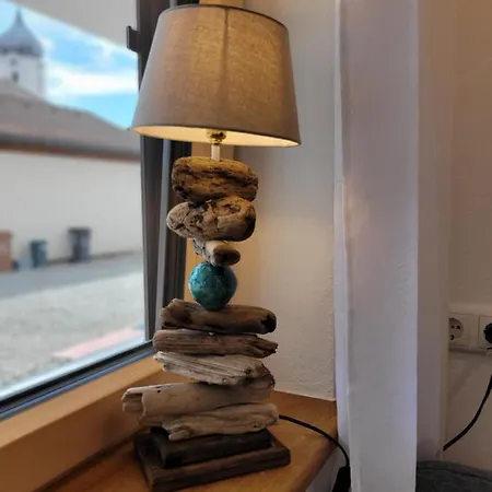 Ebenerdige Beim Schmoelz アパート